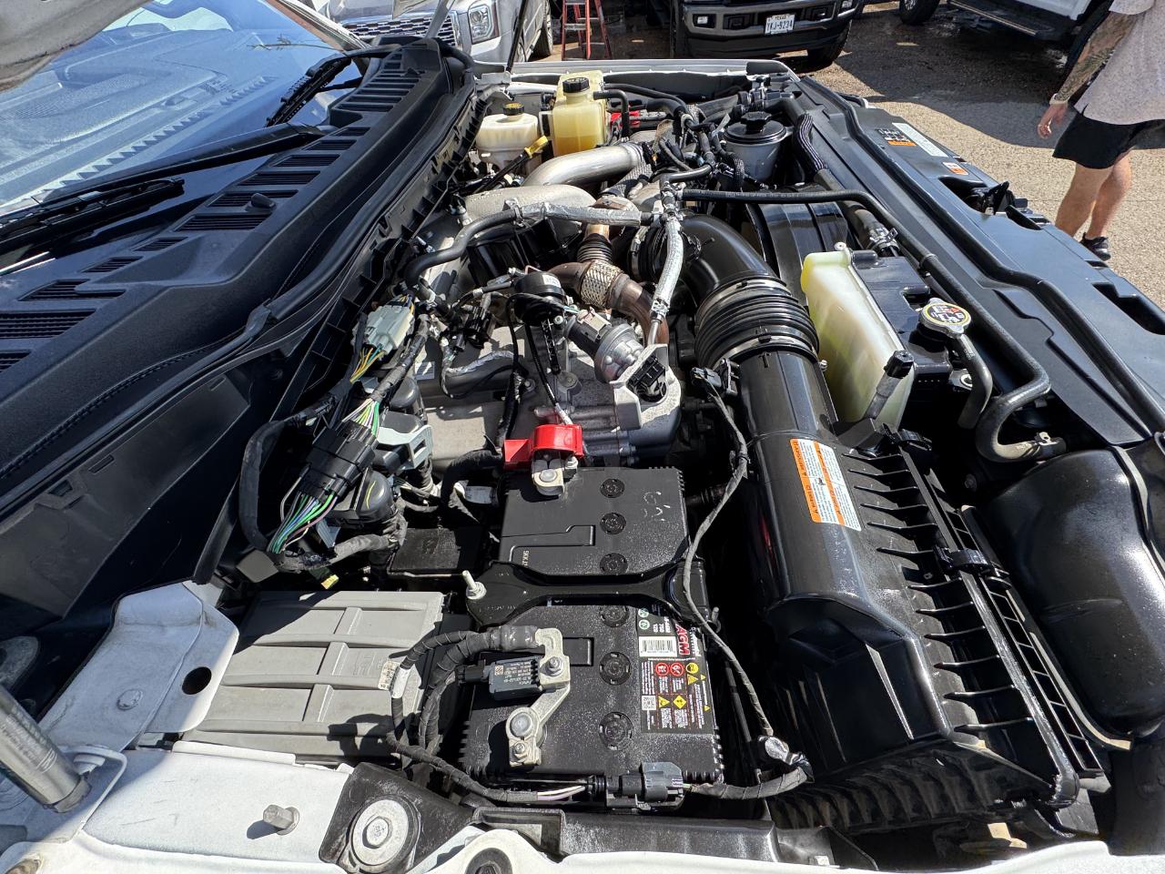 Ford Super Duty F-350 DRW  2023