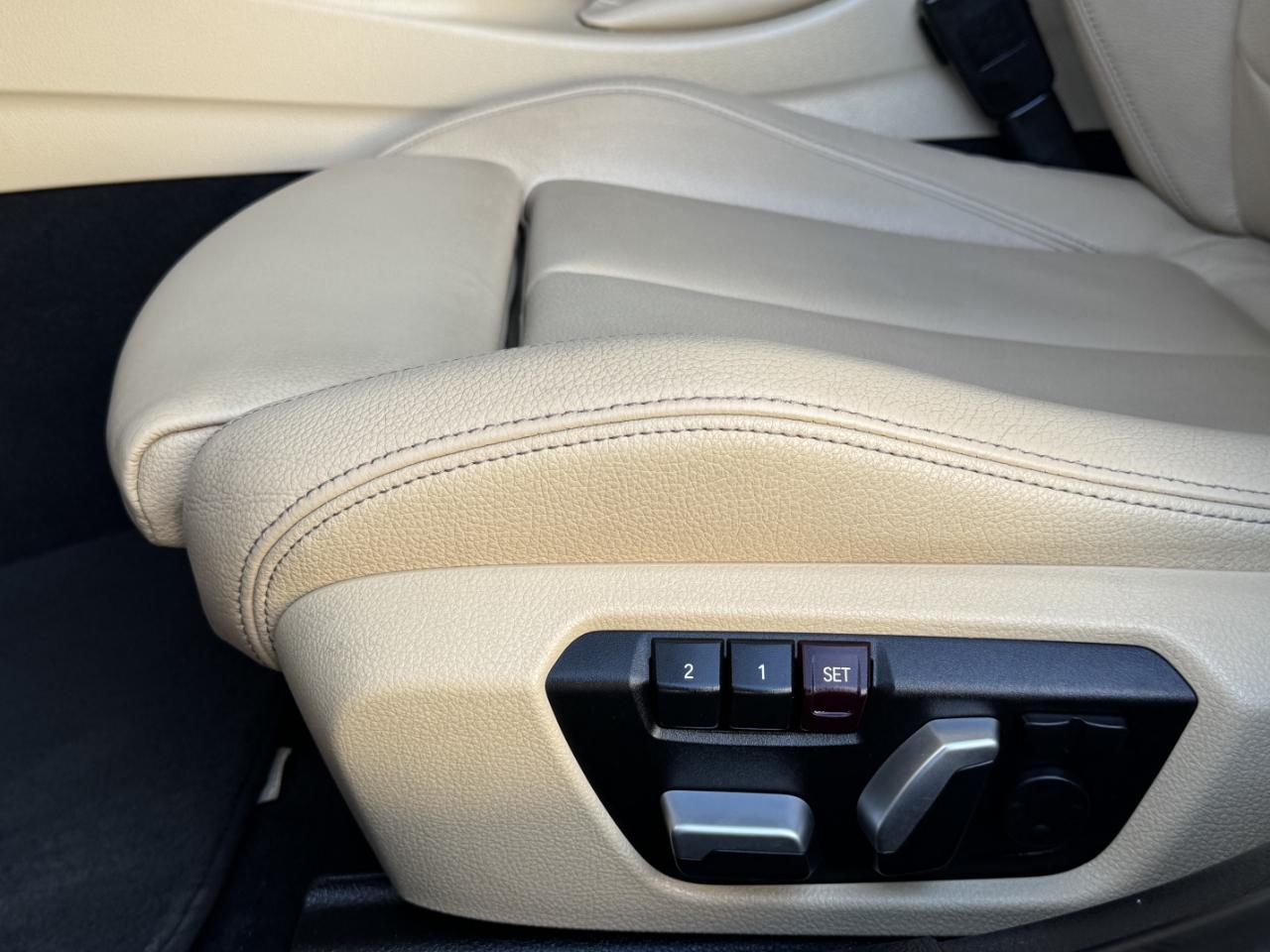 BMW 3 Series  2017