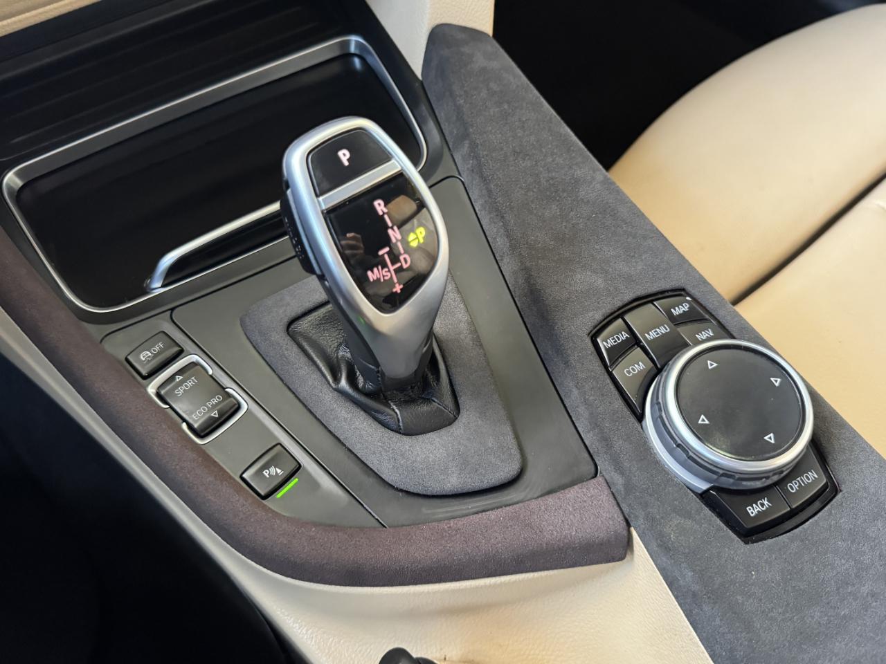 BMW 3 Series  2017