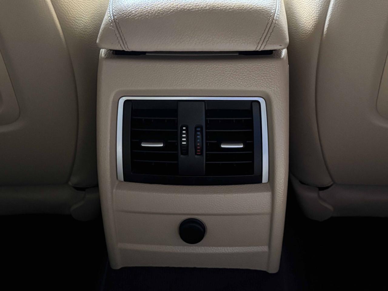 BMW 3 Series  2017