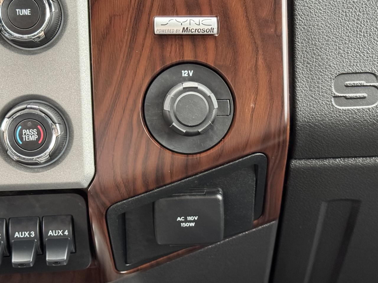 Ford Super Duty F-250 SRW  2014