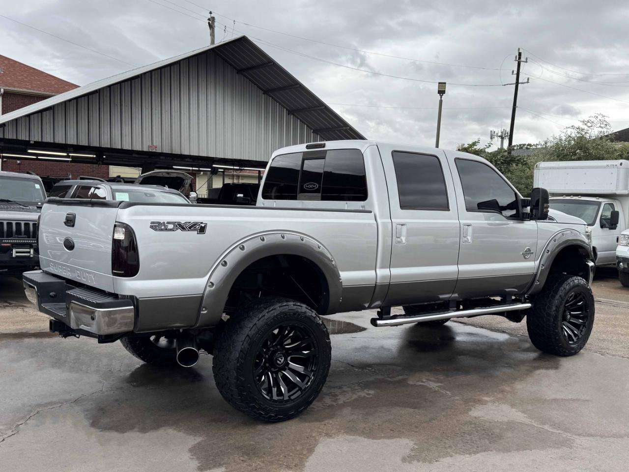 Ford Super Duty F-250 SRW  2012