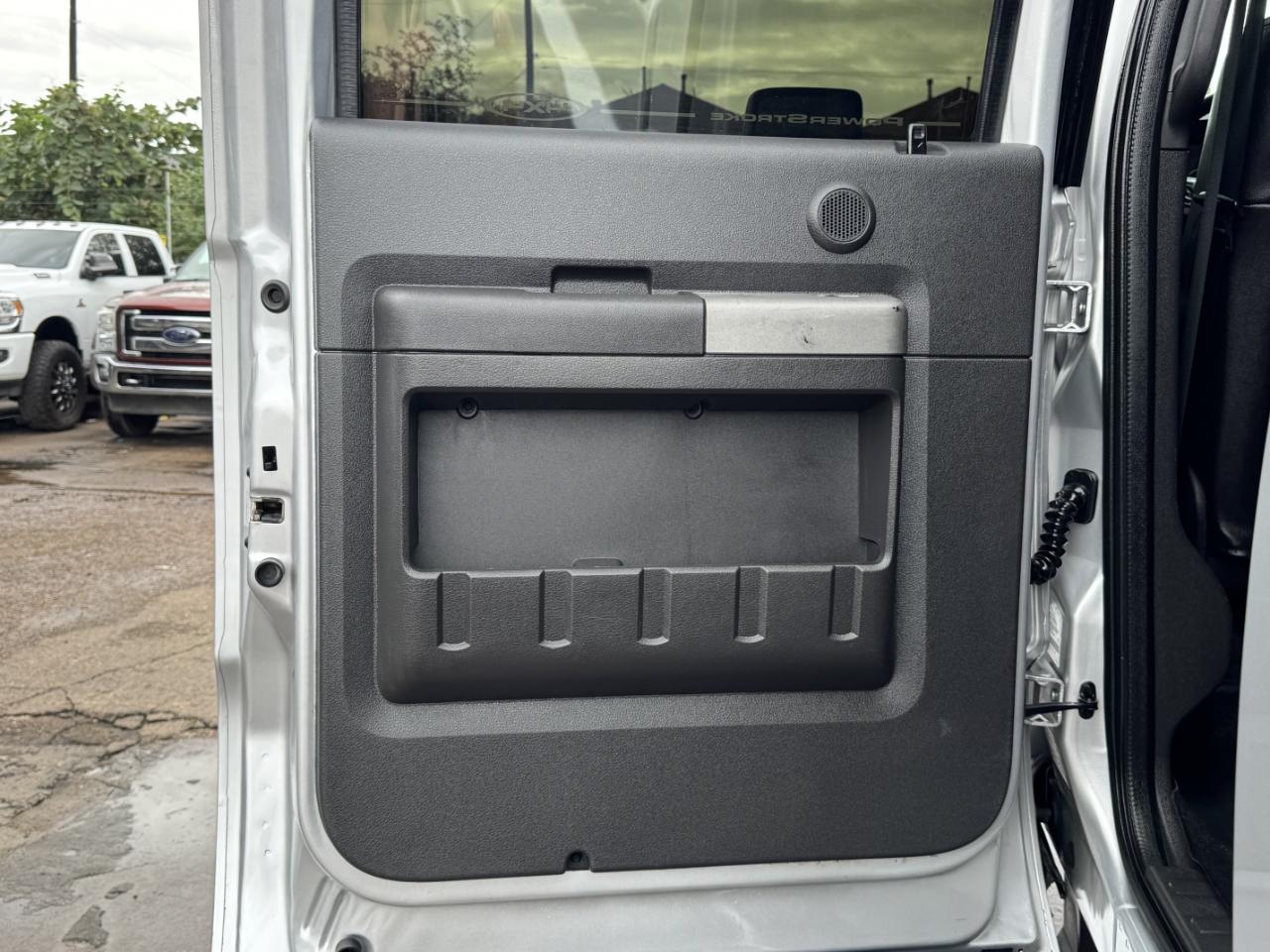 Ford Super Duty F-250 SRW  2012
