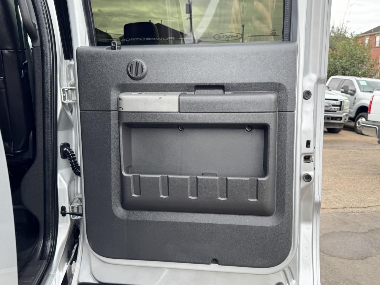 Ford Super Duty F-250 SRW  2012