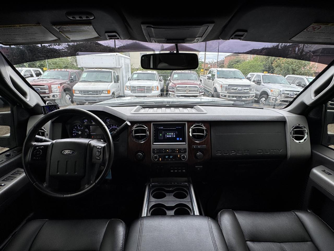 Ford Super Duty F-250 SRW  2012