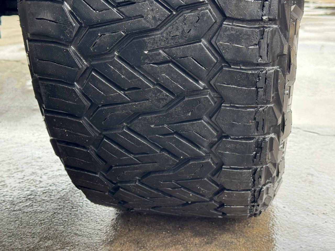 Ford Super Duty F-250 SRW  2012
