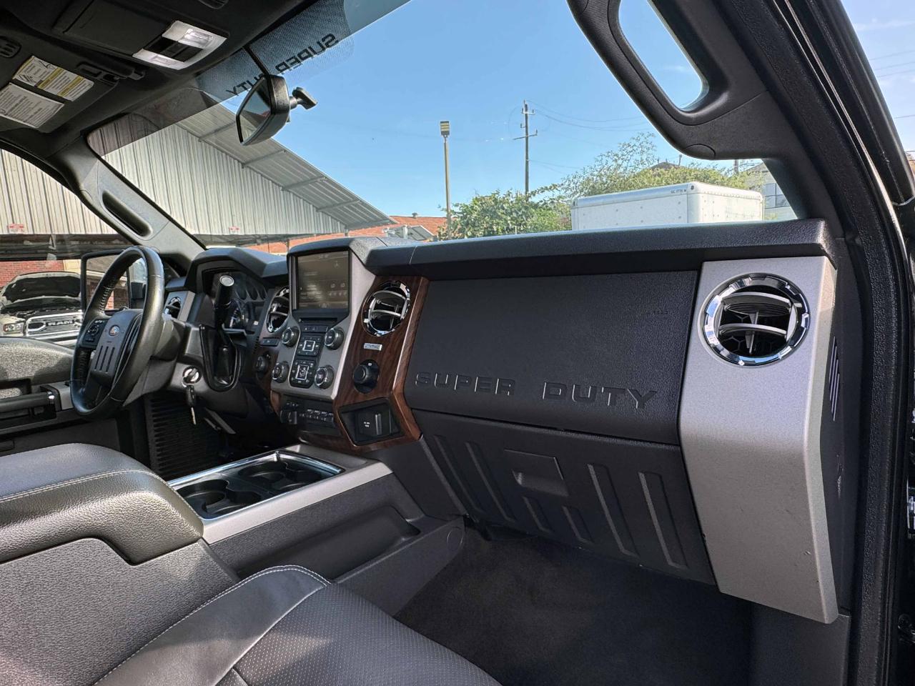 Ford Super Duty F-250 SRW  2015