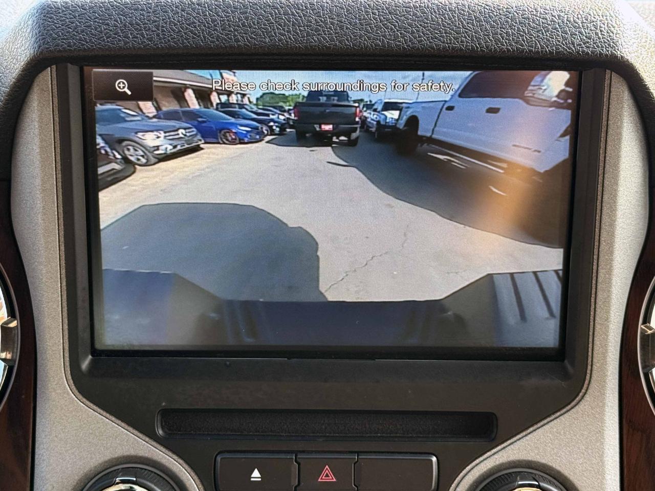 Ford Super Duty F-250 SRW  2015