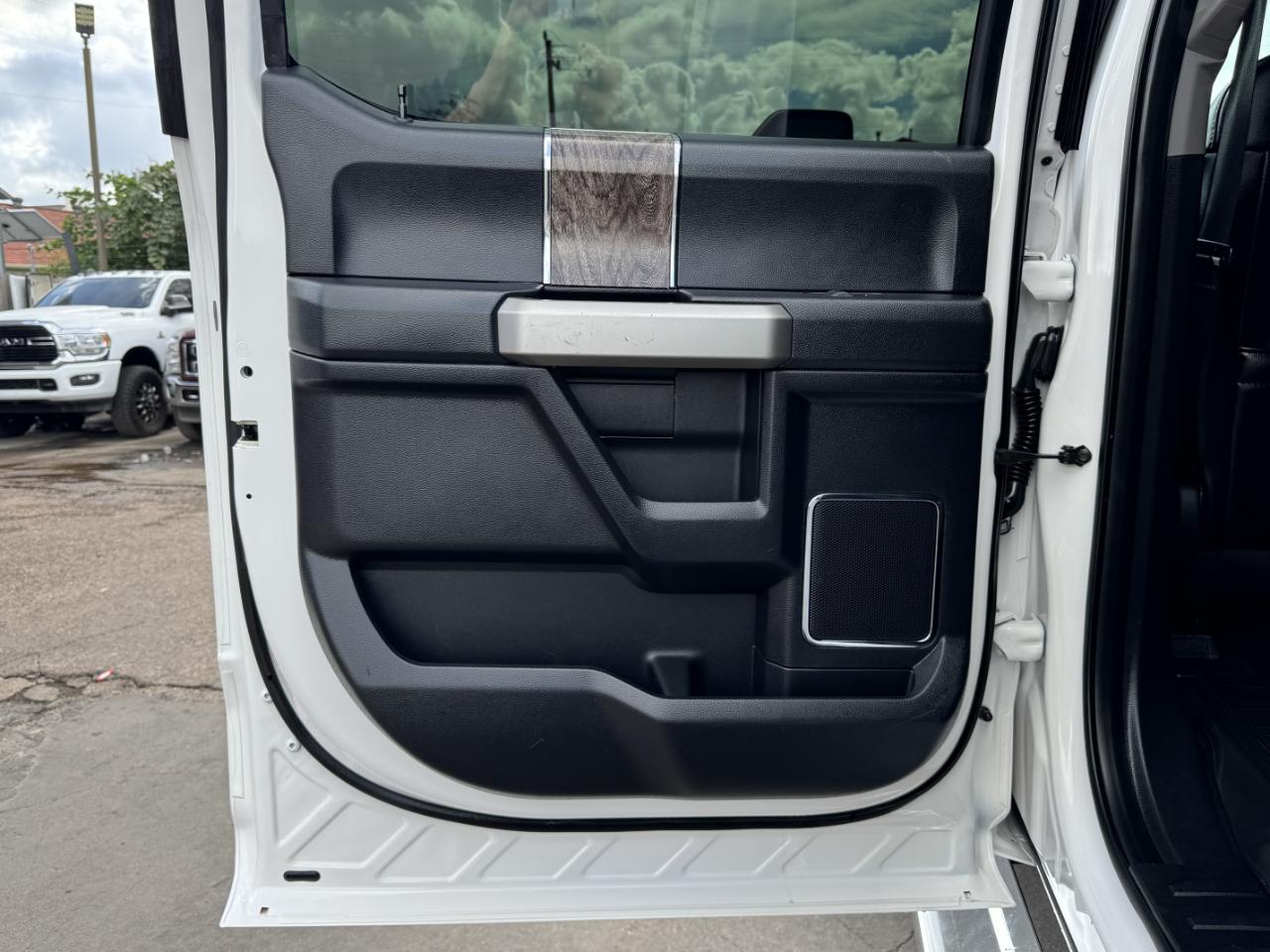 Ford Super Duty F-250 SRW  2017