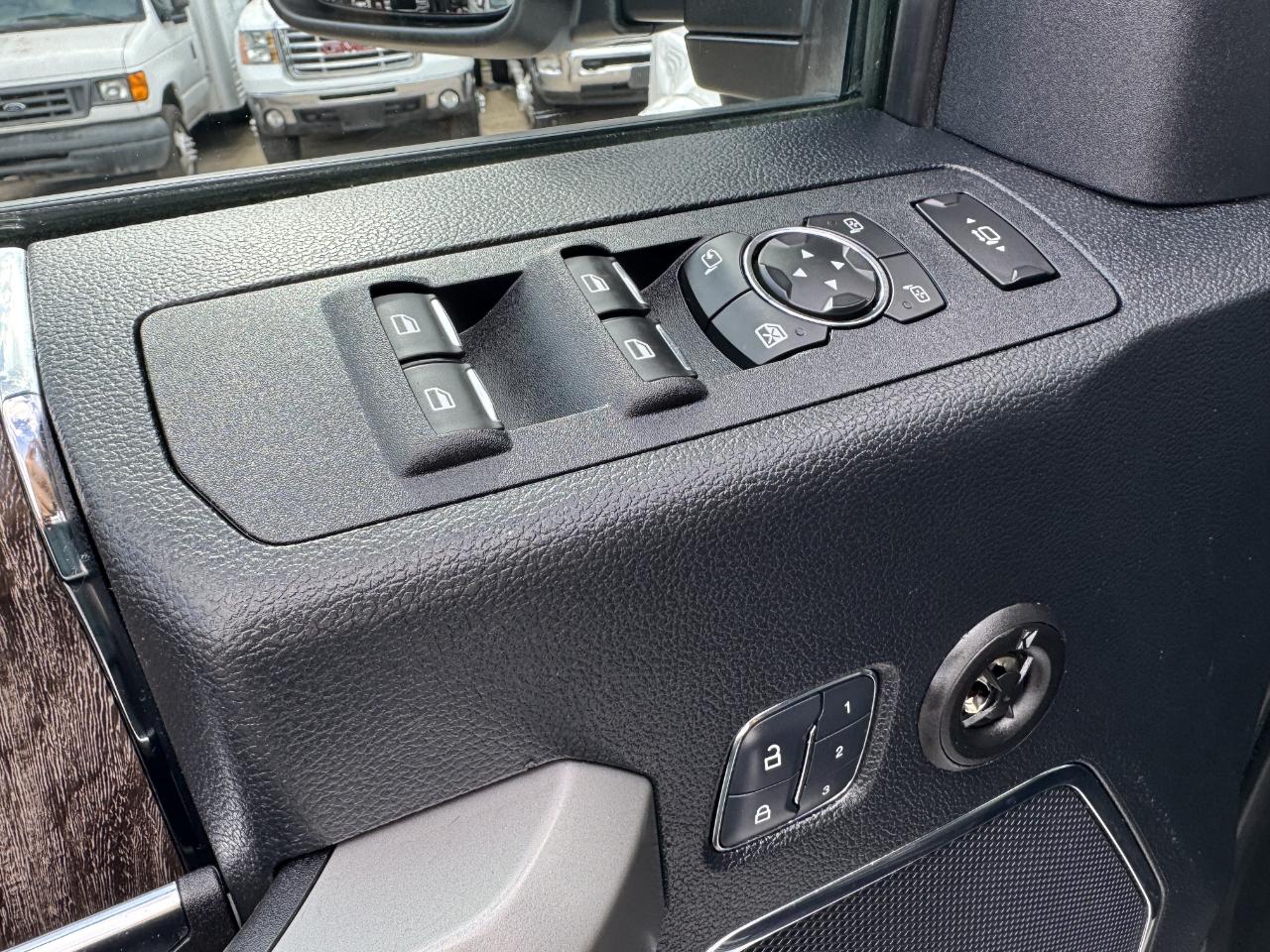 Ford Super Duty F-250 SRW  2017