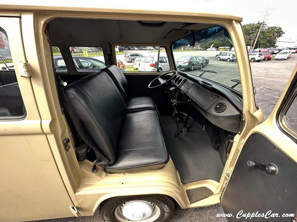 Volkswagen Microbus  1987