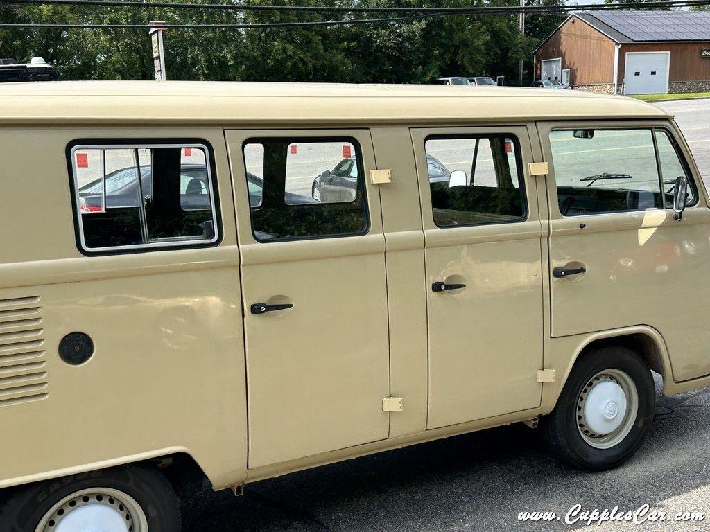 Volkswagen Microbus  1987