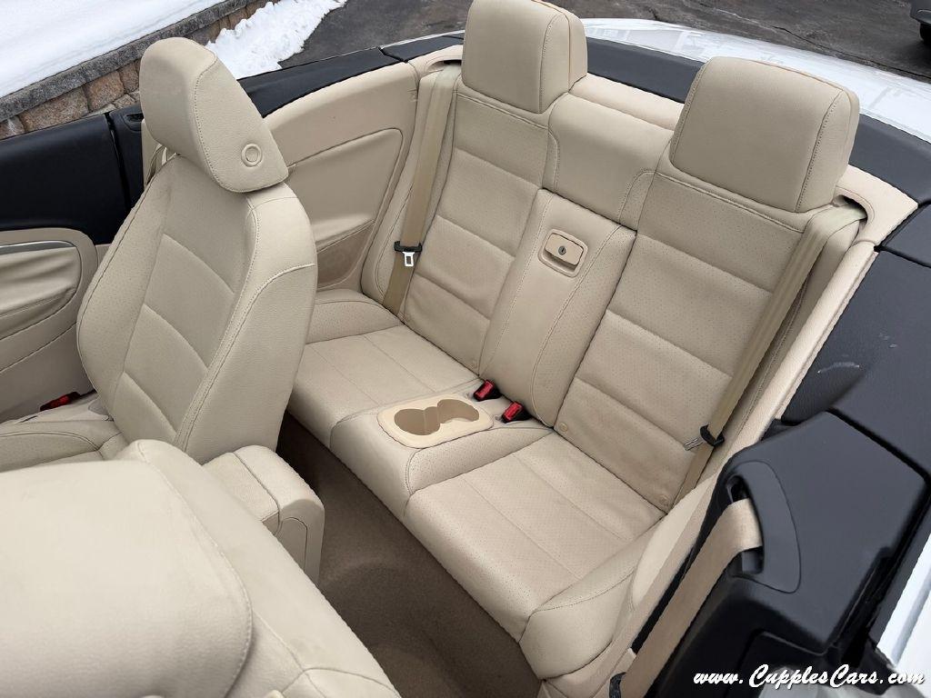 Volkswagen Eos  2013