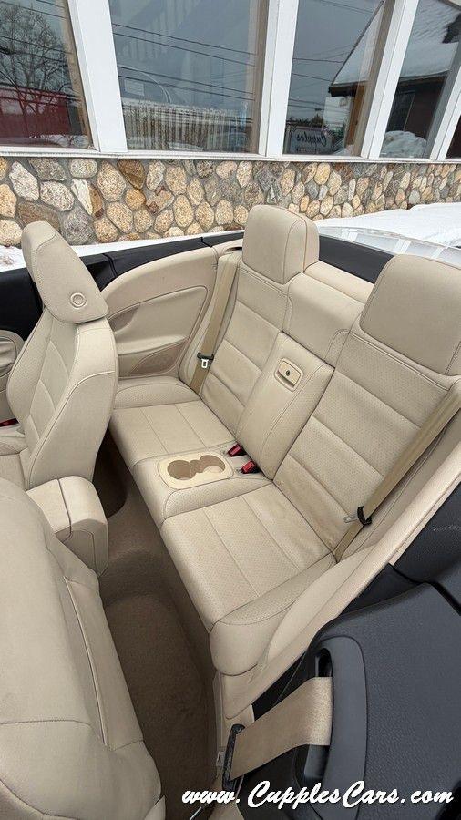 Volkswagen Eos  2013