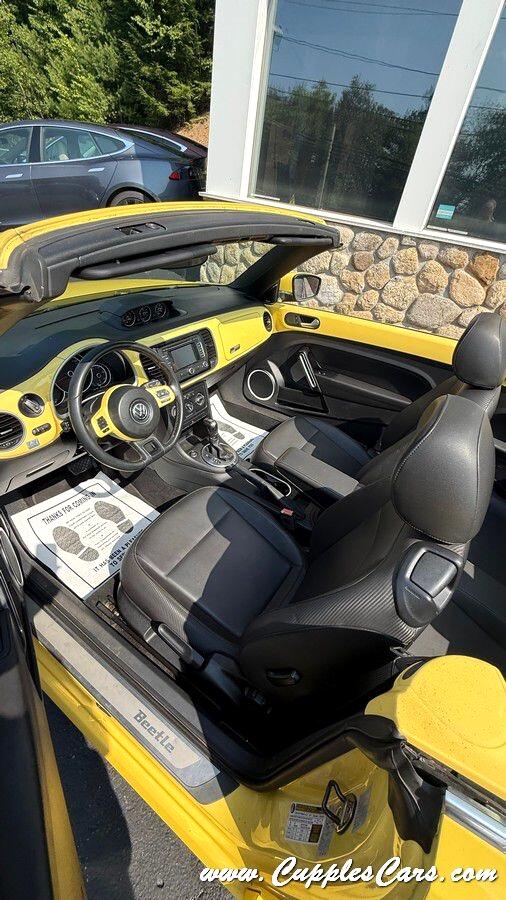 Volkswagen Beetle  2014 Volkswagen Beetle  2014