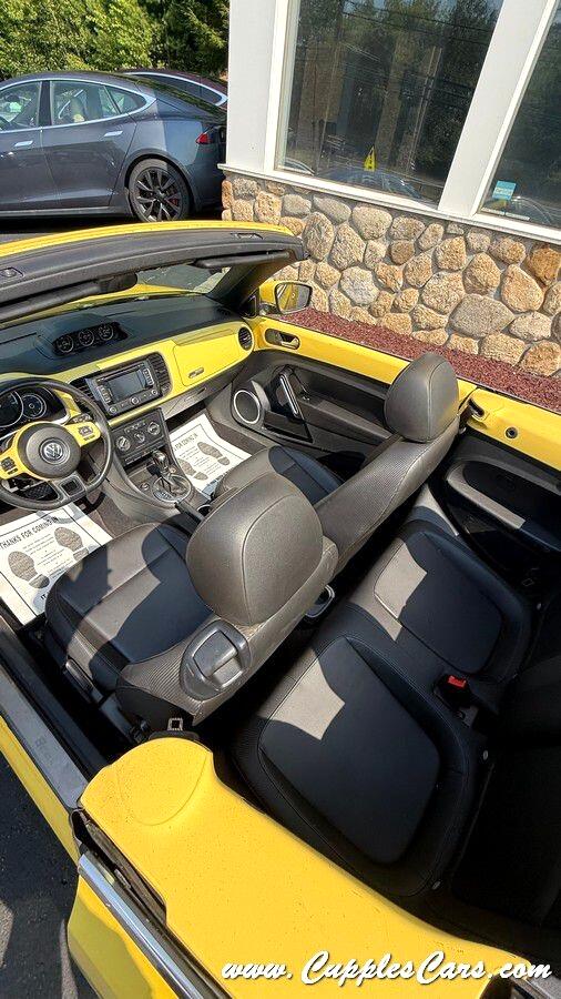 Volkswagen Beetle  2014 Volkswagen Beetle  2014