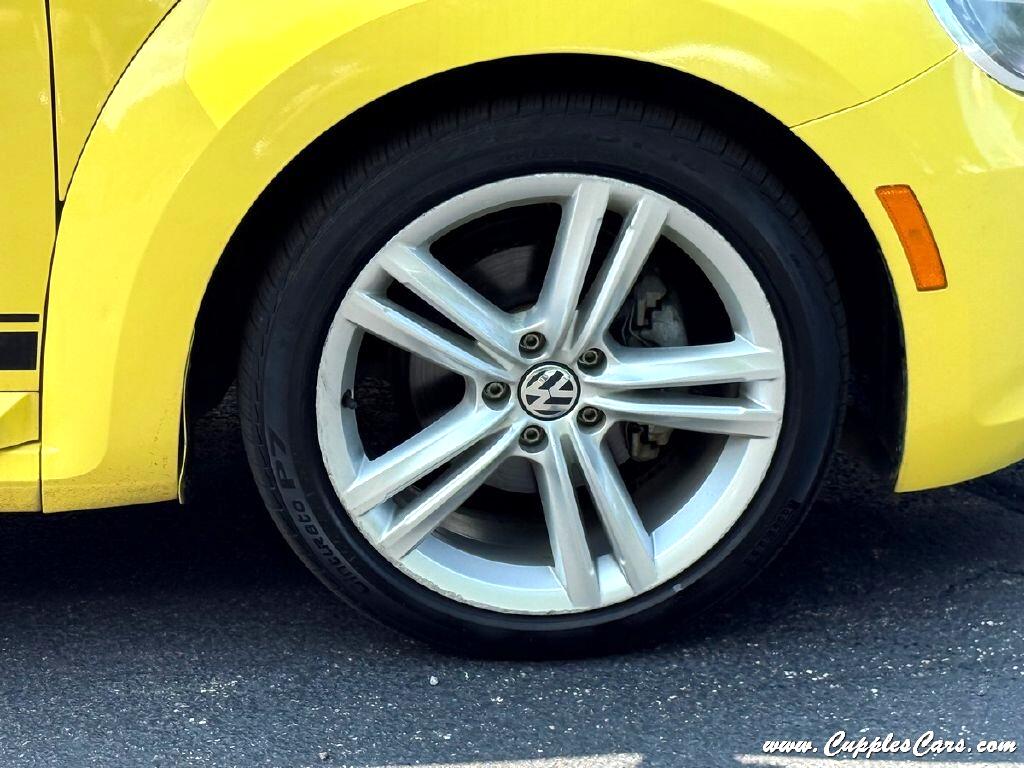 Volkswagen Beetle  2014 Volkswagen Beetle  2014