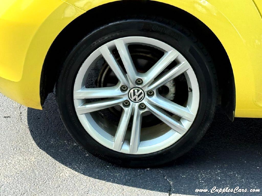 Volkswagen Beetle  2014 Volkswagen Beetle  2014
