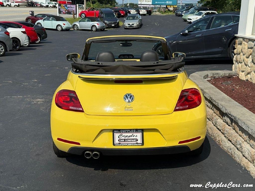 Volkswagen Beetle  2014