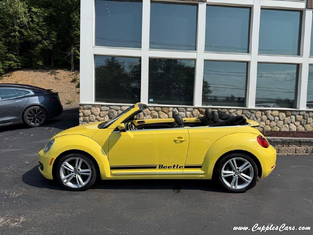 Volkswagen Beetle  2014