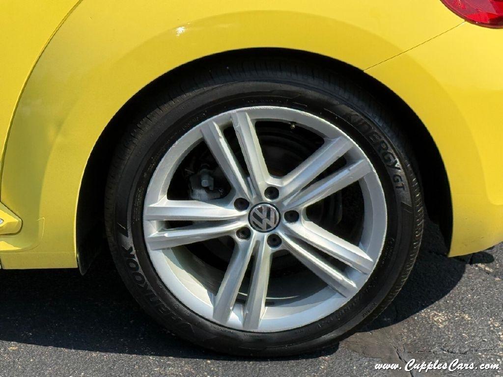 Volkswagen Beetle  2014