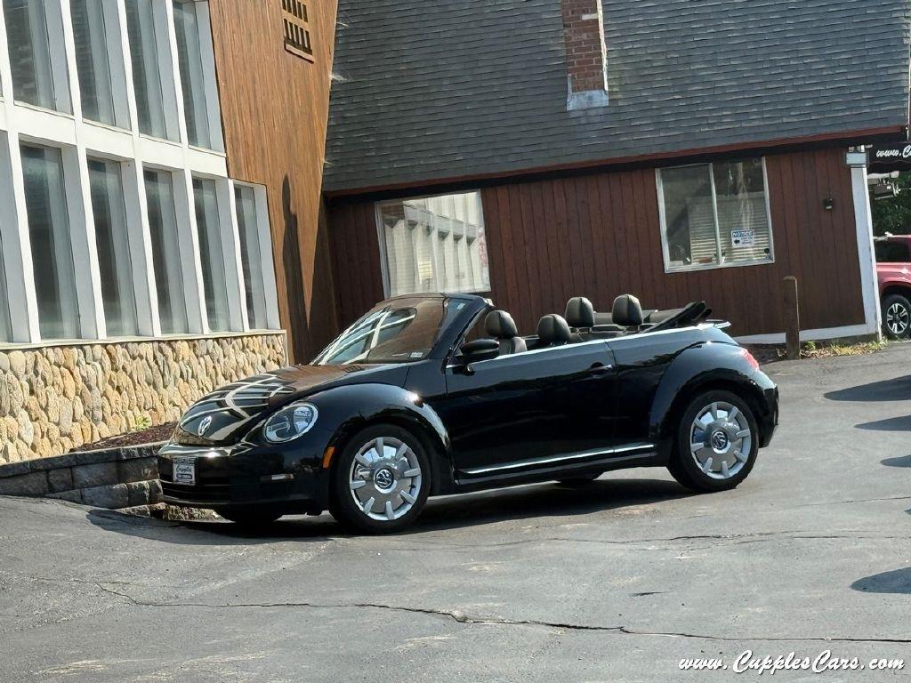 Volkswagen Beetle  2013