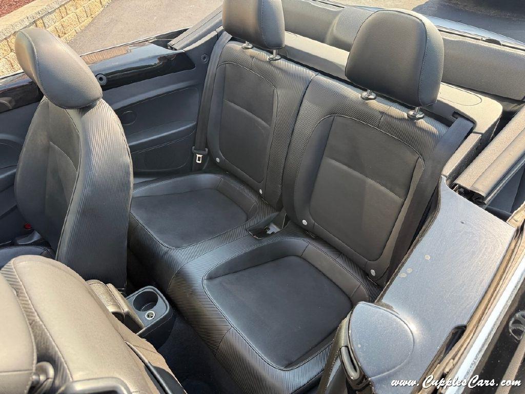 Volkswagen Beetle  2013