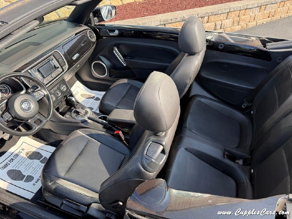 Volkswagen Beetle  2013