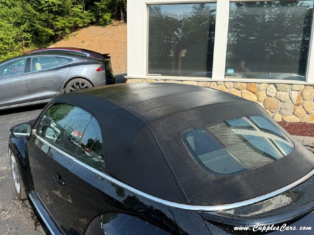 Volkswagen Beetle  2013