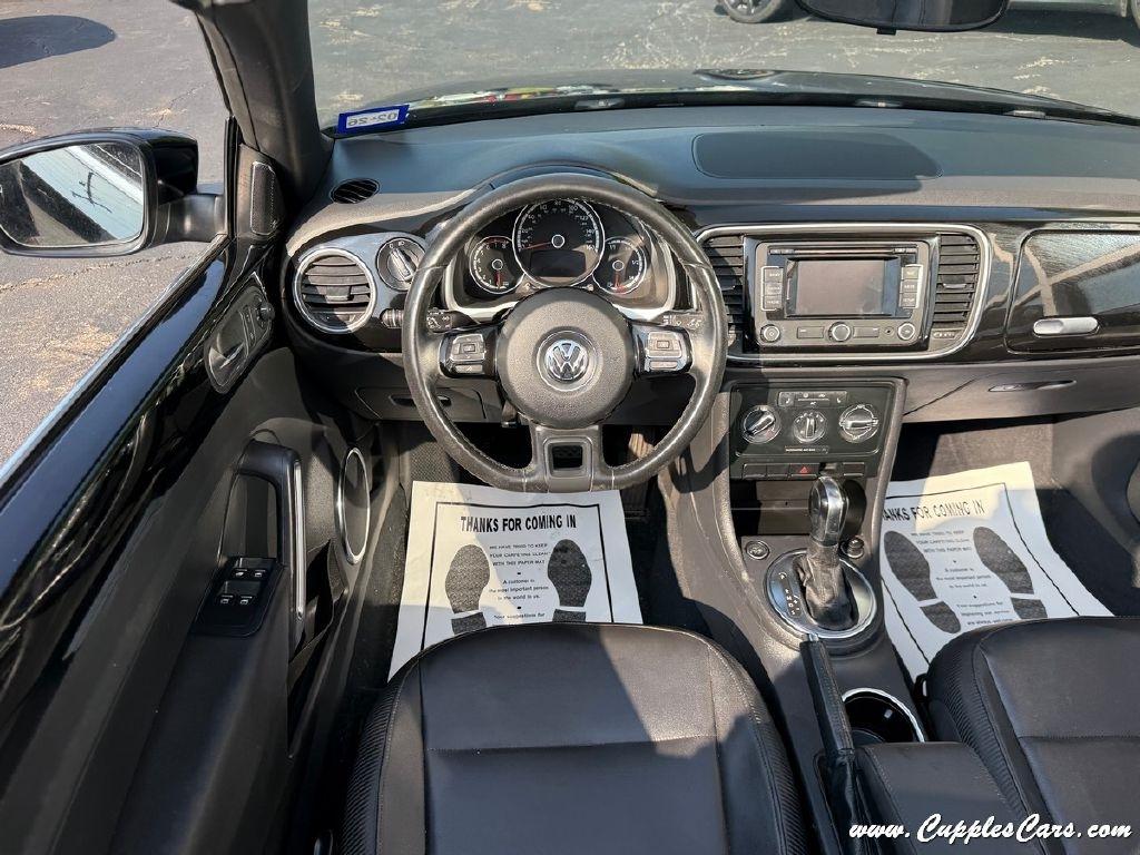 Volkswagen Beetle  2013