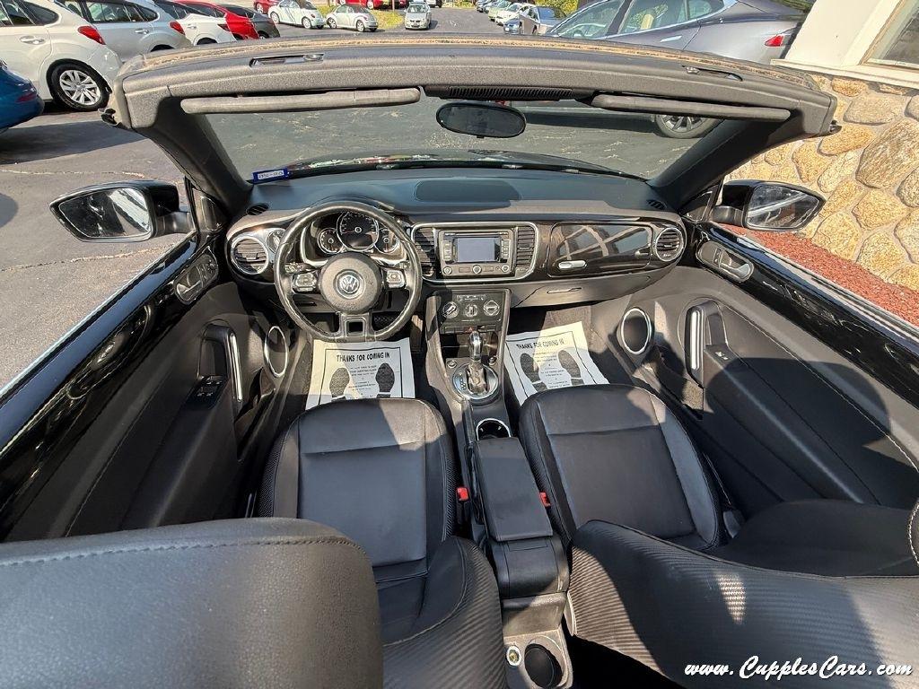 Volkswagen Beetle  2013