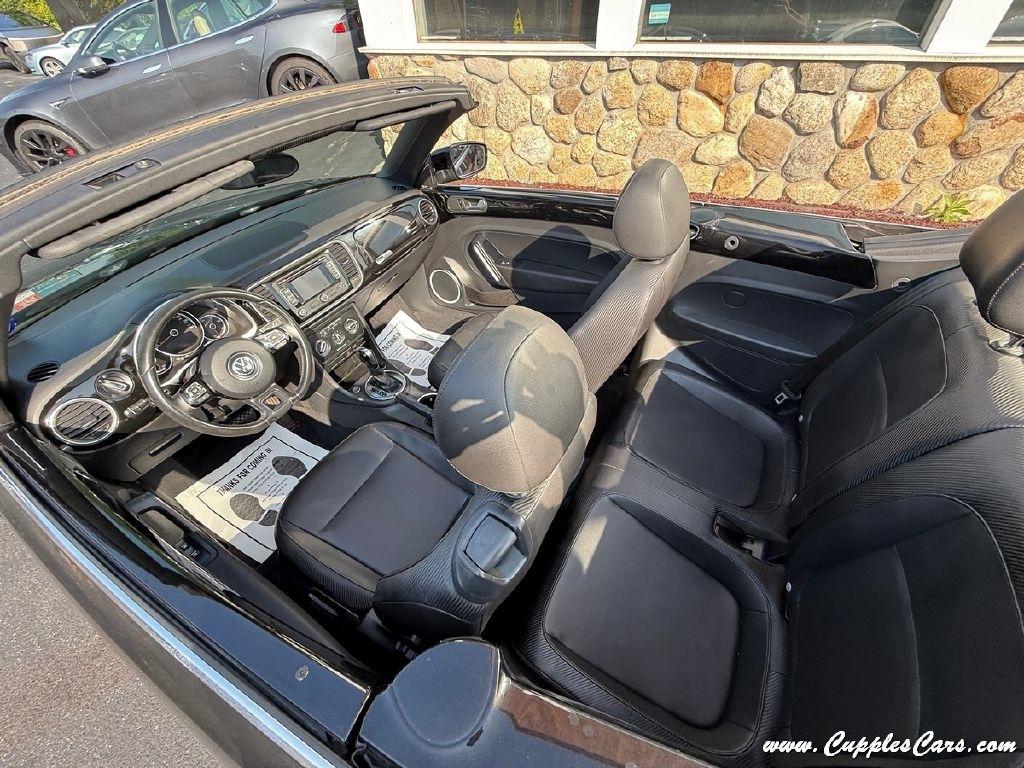 Volkswagen Beetle  2013