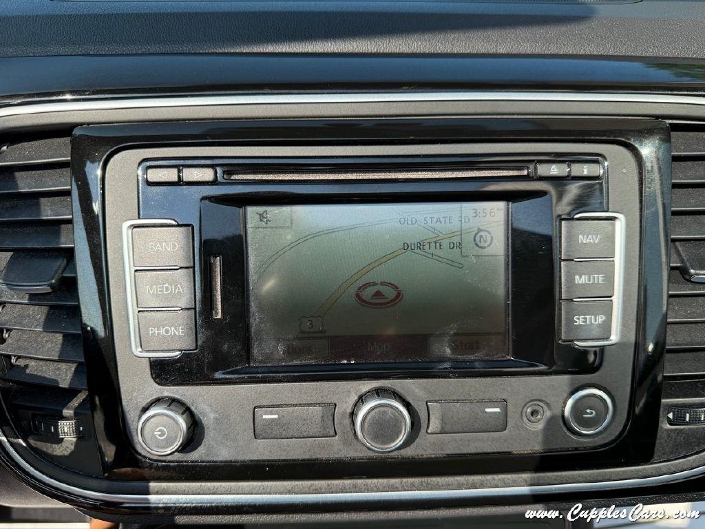 Volkswagen Beetle  2013