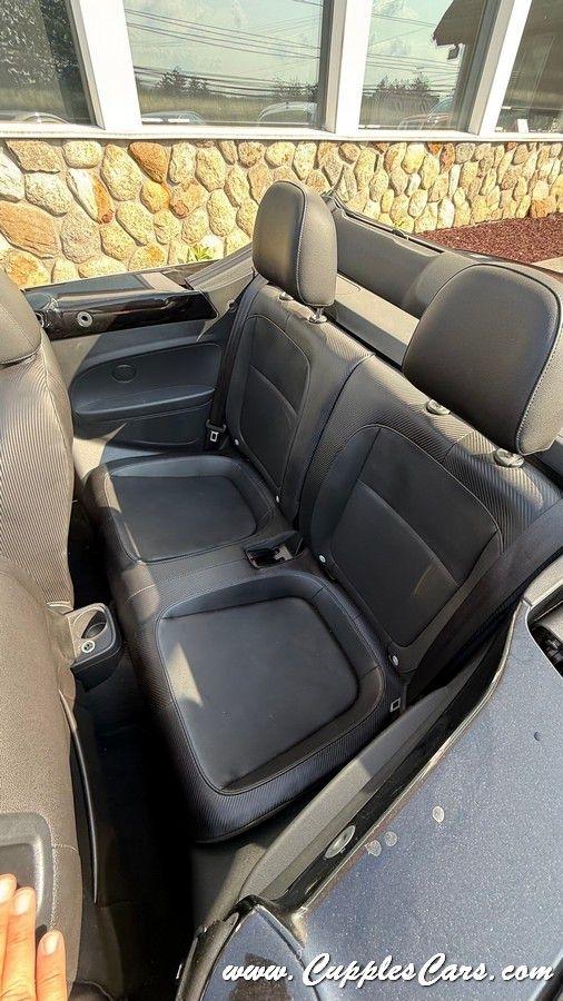 Volkswagen Beetle  2013