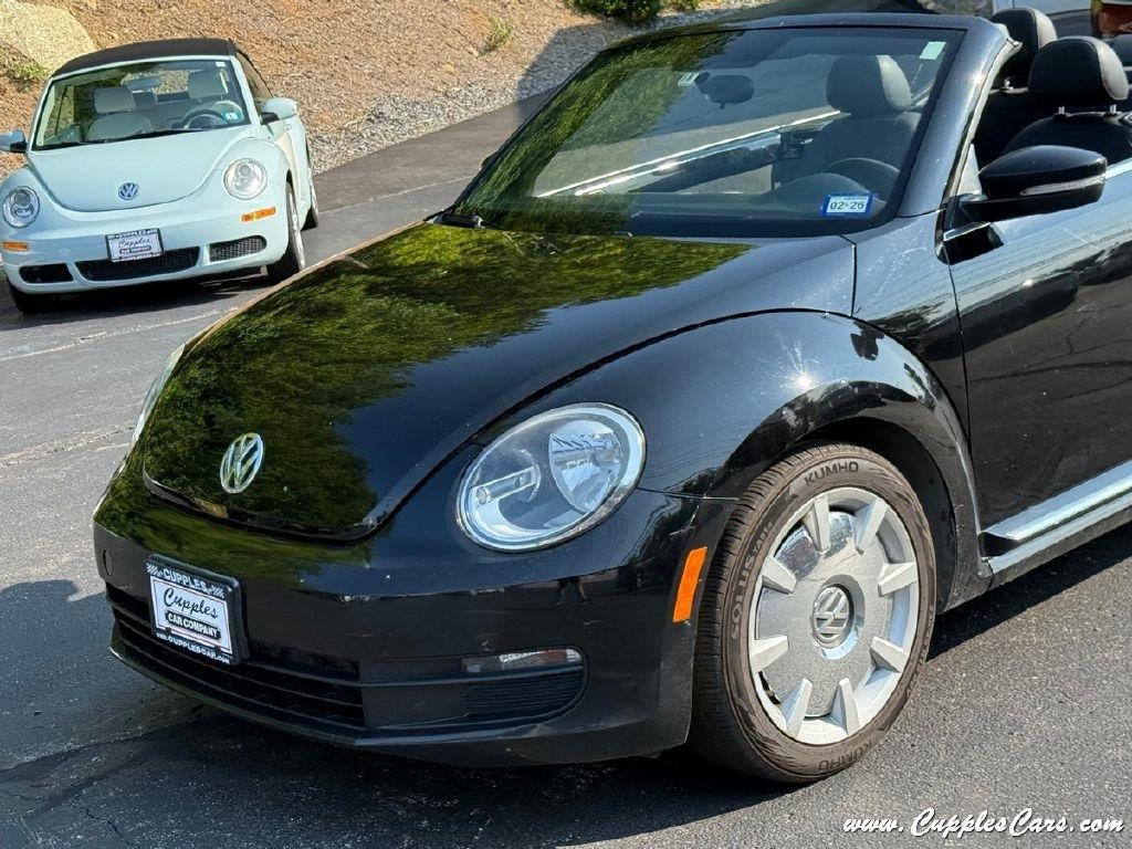 Volkswagen Beetle  2013