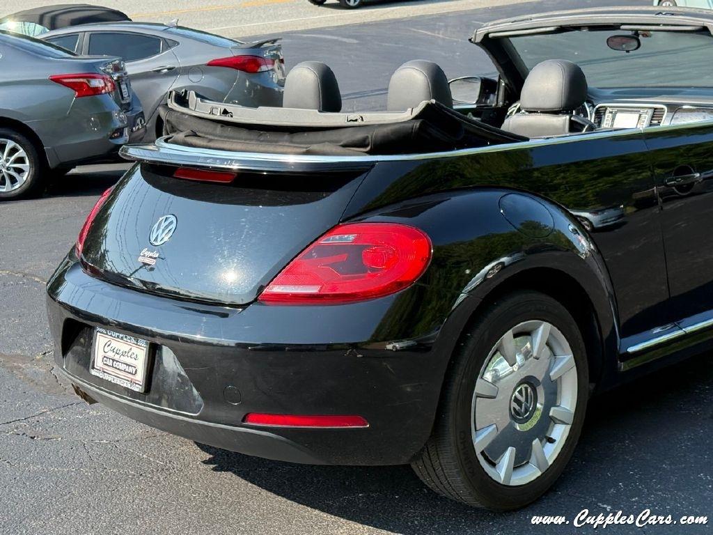Volkswagen Beetle  2013