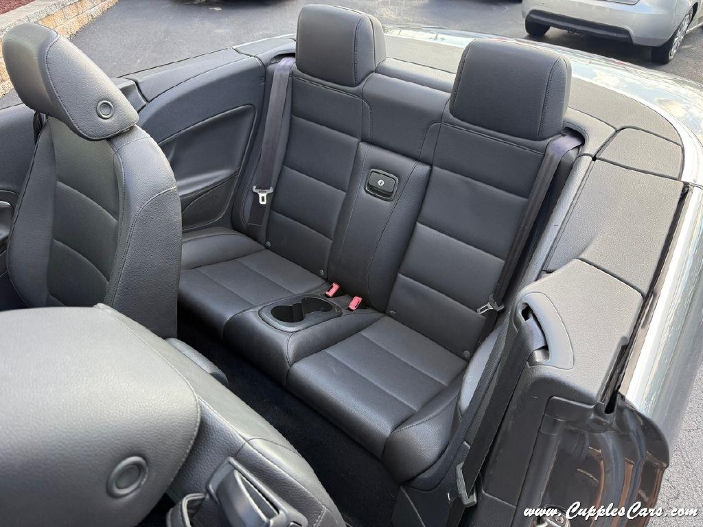 Volkswagen Eos  2012