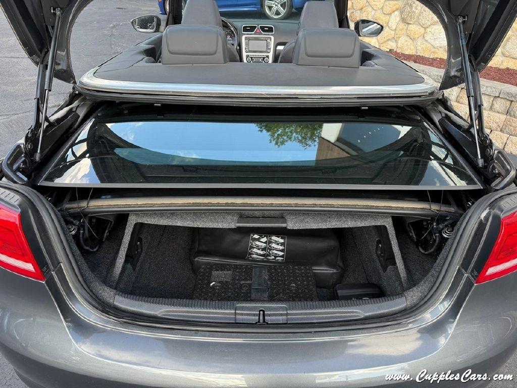 Volkswagen Eos  2012