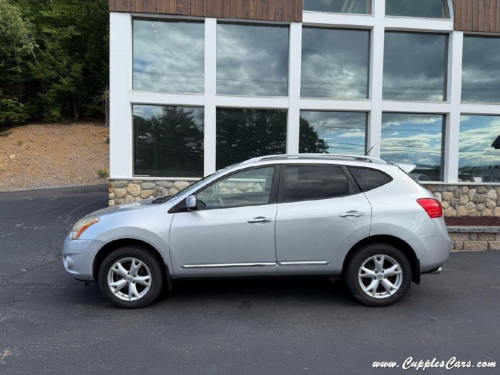 Nissan Rogue  2011