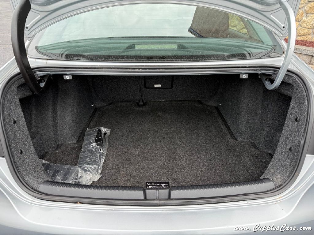 Volkswagen Jetta  2012 Volkswagen Jetta  2012