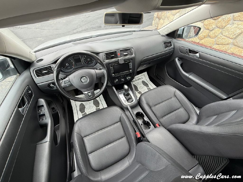 Volkswagen Jetta  2012 Volkswagen Jetta  2012