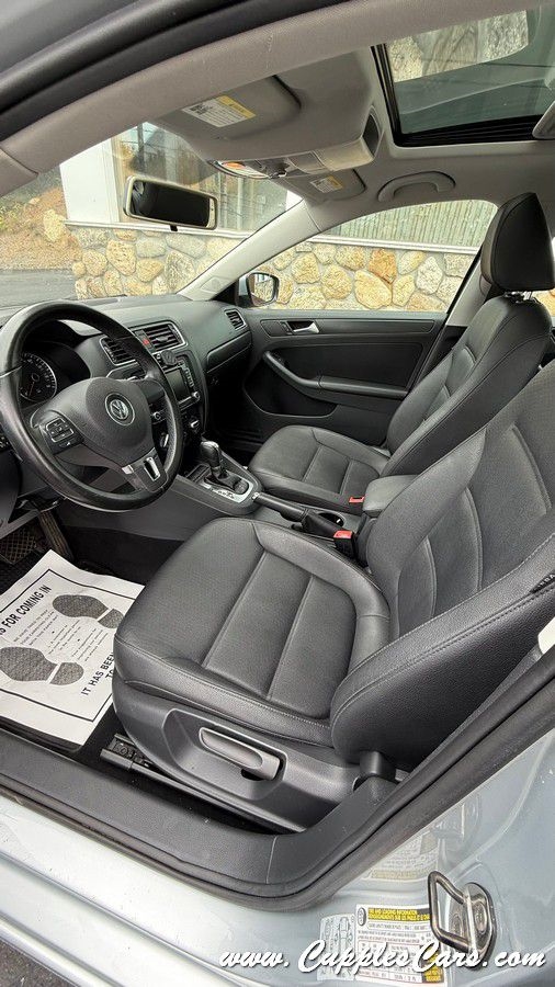 Volkswagen Jetta  2012 Volkswagen Jetta  2012