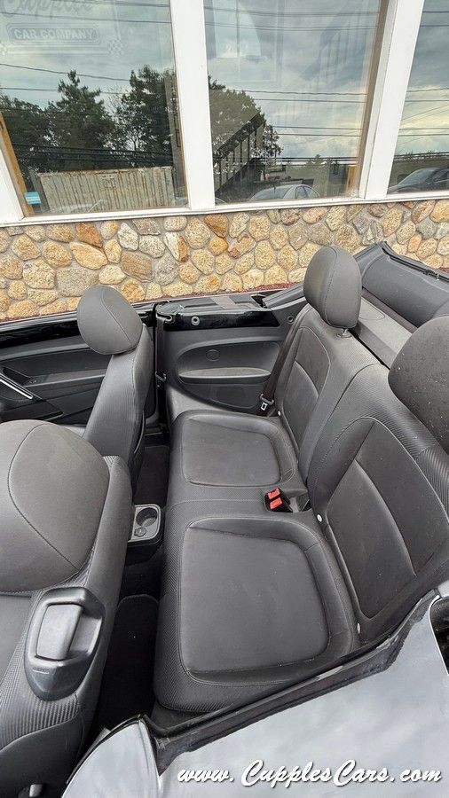 Volkswagen Beetle  2014 Volkswagen Beetle  2014