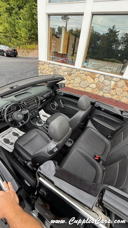 Volkswagen Beetle  2014 Volkswagen Beetle  2014