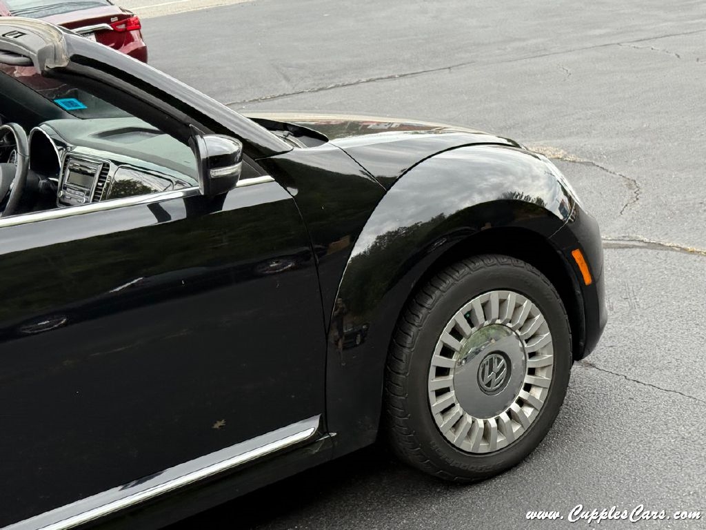 Volkswagen Beetle  2014 Volkswagen Beetle  2014