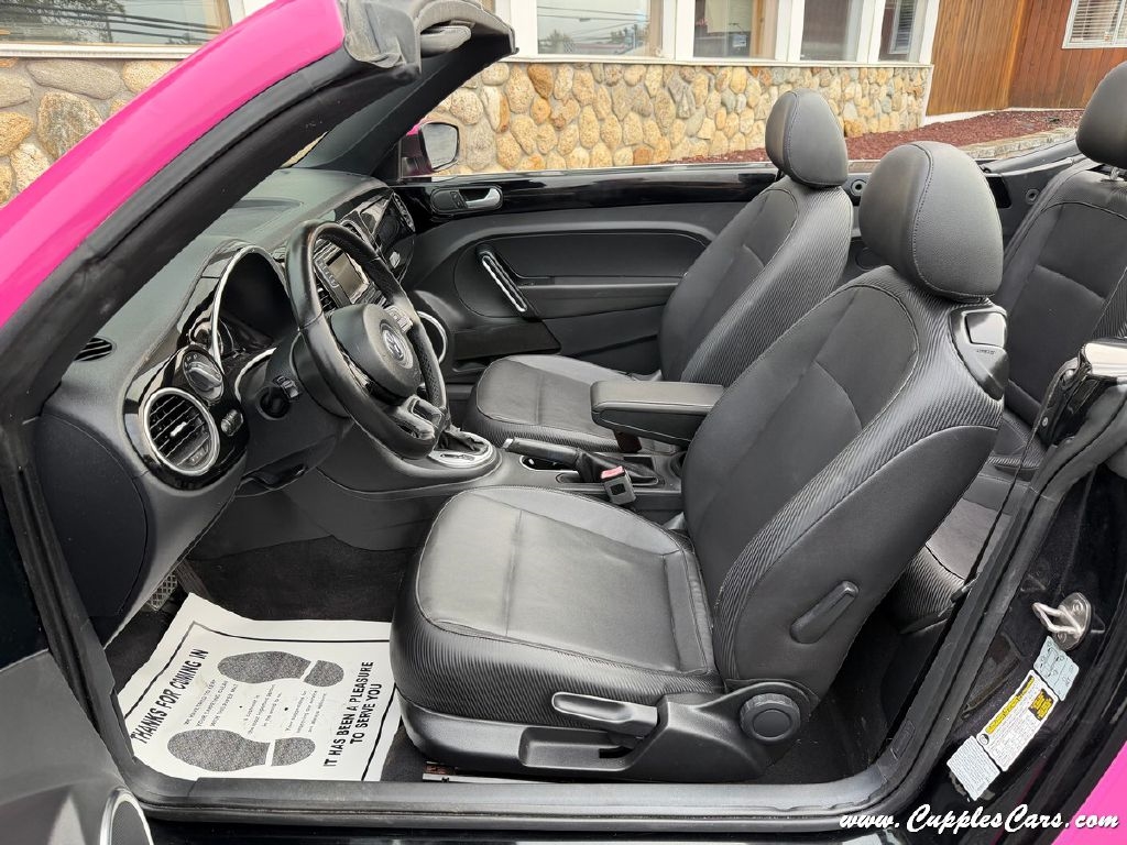 Volkswagen Beetle  2014