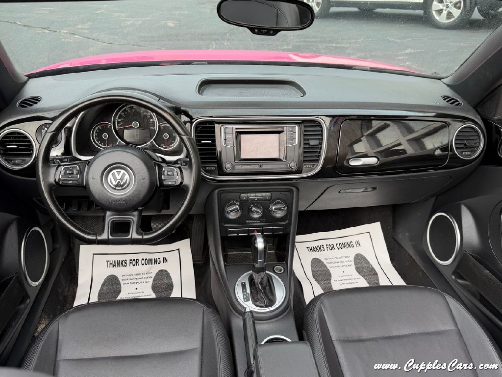 Volkswagen Beetle  2014