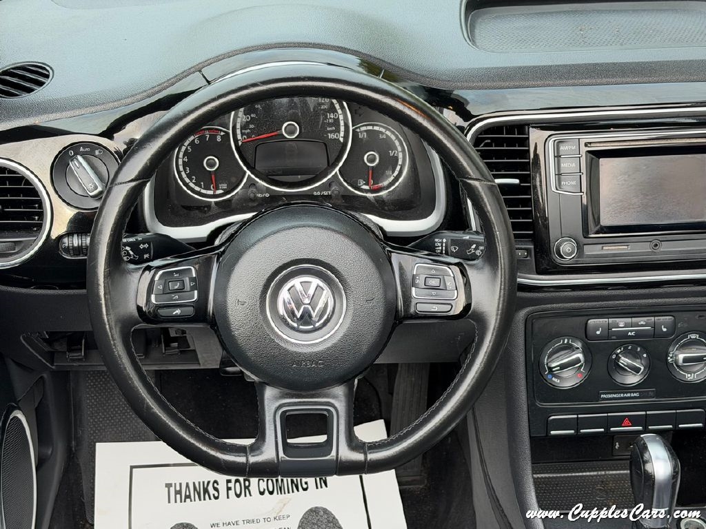 Volkswagen Beetle  2014
