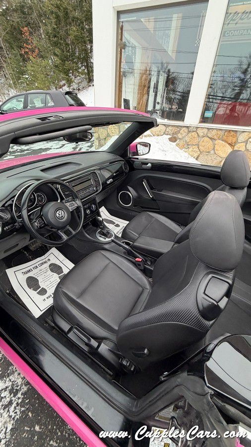 Volkswagen Beetle  2014