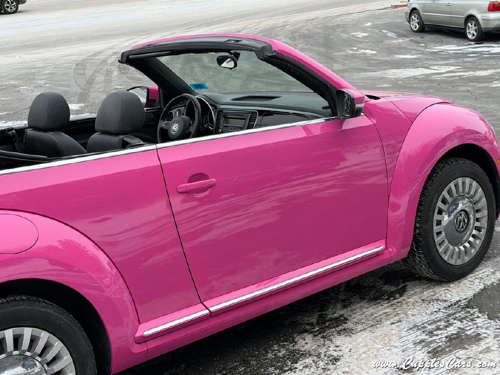 Volkswagen Beetle  2014